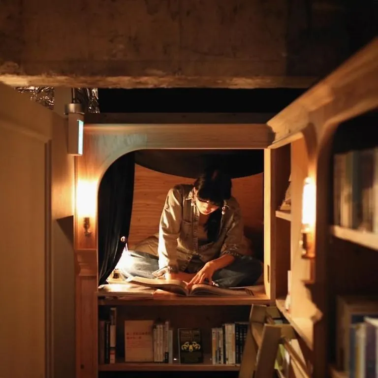 Book And Bed Tokyo Ikebukuro Hostel 0*,  Japan